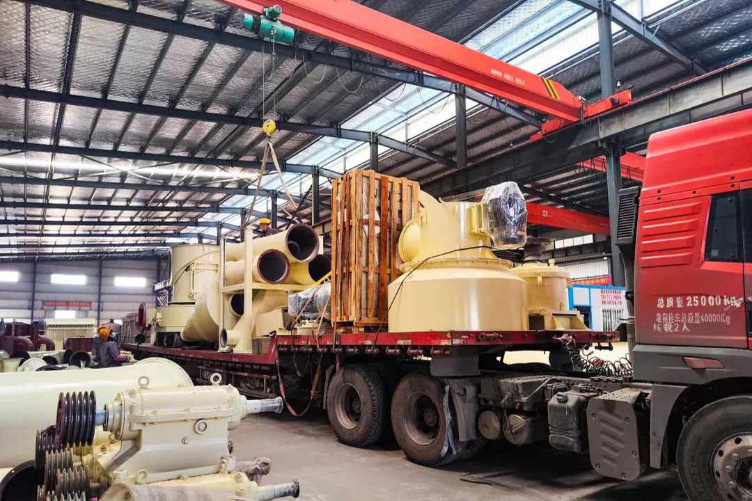 年底(di)沖刺 鉚(mao)足幹勁(jin)保交付(fu)