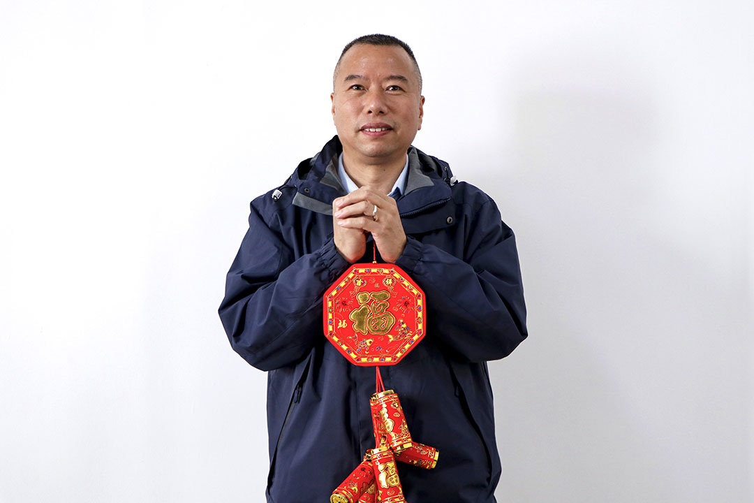 凝智(zhi)聚力 助(zhu)推桂礦(kuang)高質量(liang)發展——2023年(nian)總經理(li)周保弟(di)新春緻(zhi)辭