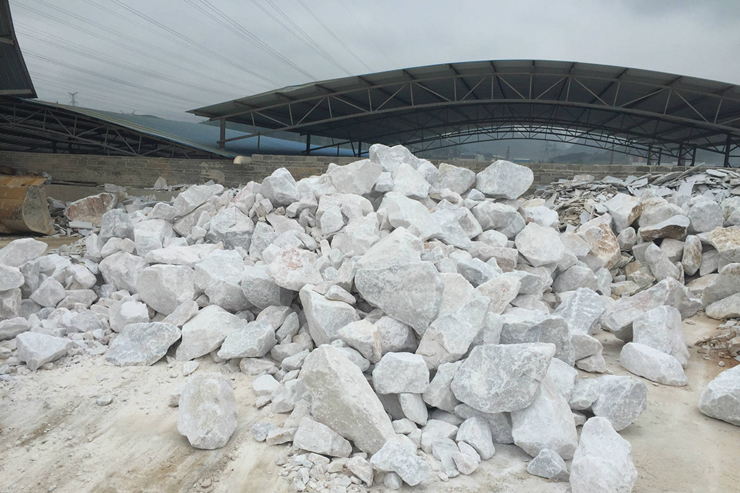 廣西2023年(nian)碳酸鈣(gai)粉體産(chan)業預計(ji)完成産(chan)值320億元(yuan)