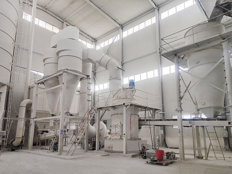 河南(nan)生石灰(hui)制粉項(xiang)目