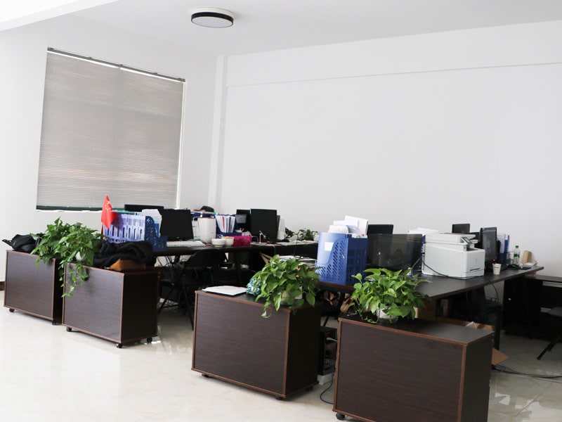 辦(ban)公環境(jing)